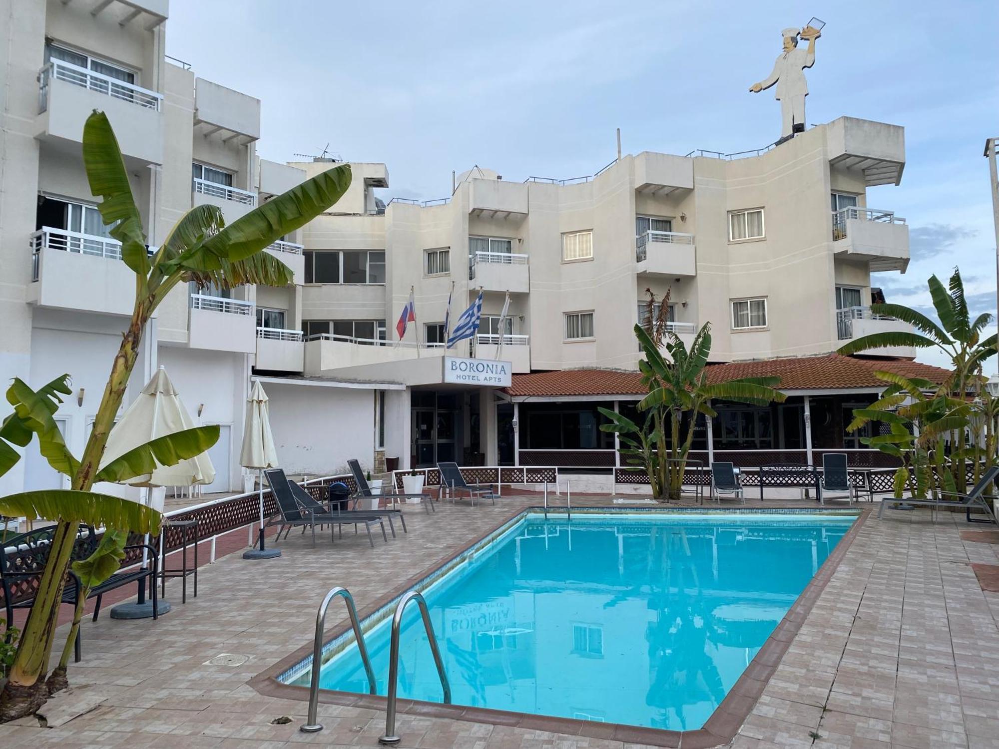 Boronia Hotel Apartments Larnaca Eksteriør billede