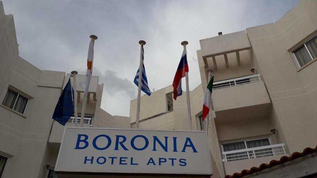 Boronia Hotel Apartments Larnaca Eksteriør billede